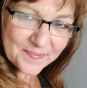 Meet your Posher, Annmarie